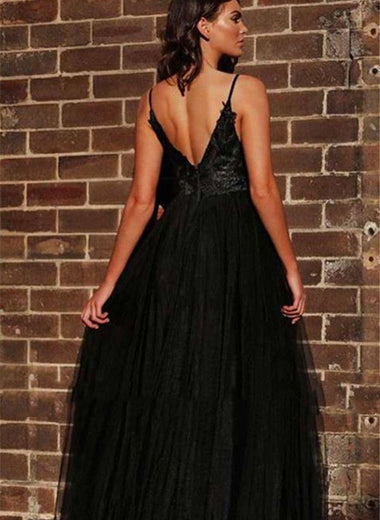 Black A-Line/Princess Appliques V-neck Tulle Sleeveless Sweep/Brush Train Prom Dresses LSW625331