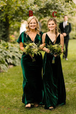 2023 Dark Green Sheath/Column Velvet V-neck Sleeveless Floor-Length Bridesmaid Dresses LSWBD-27674