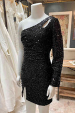 2023 Sheath/Column Black Sequins Short One Shoulder Long Sleeves Homecoming Dresses LSHCD27740